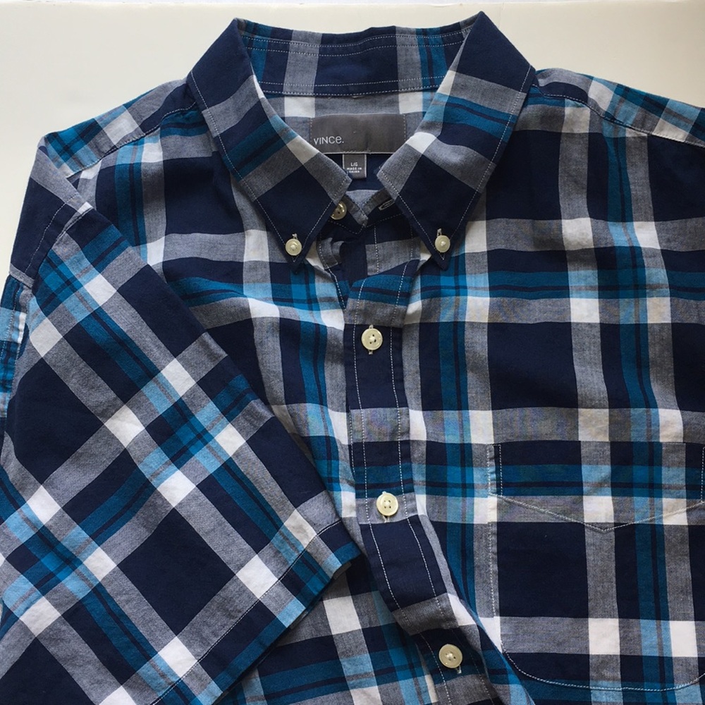 EUC Vince short sleeve button down with pocket